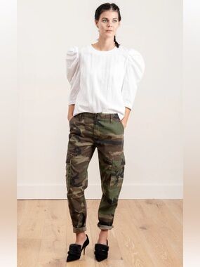 Re/Done Women's Camo Cargo Barrel Feel Cropped Style Pants Jean in Size 27